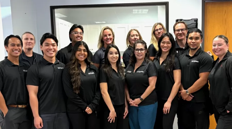 our-physical-therapy-staff-group-photo-Peak-Orthopedic-Physical-Therapy-Torrance-Redondo-Beach-Rancho-Palo-Verdes-CA